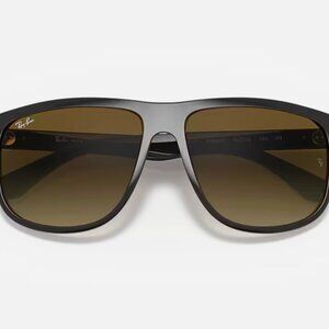 Ray-Ban RB4147 Black/Brown Boyfriend Sunglasses